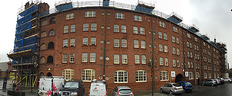 Scaffold edge protection